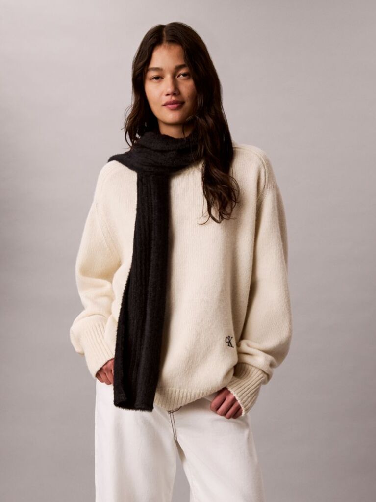 Black Monogram Embroidery Fluffy Ribbed Scarf  Women